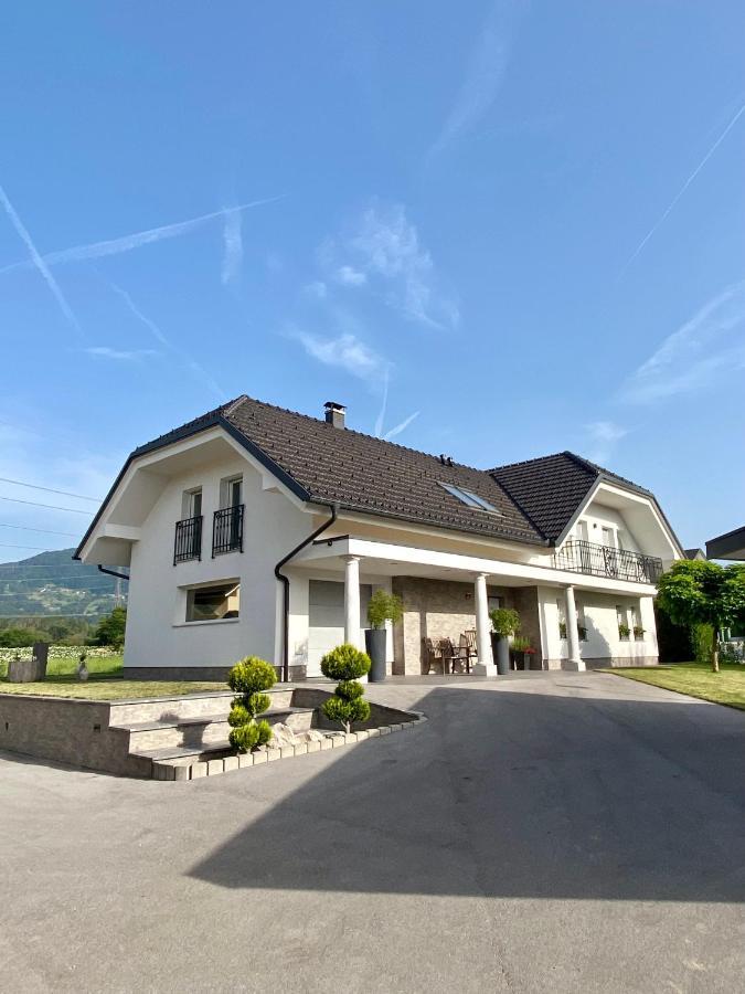 Hisa Helena Villa Kranj Luaran gambar